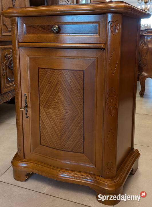 Piękna włoska komodaszafka orzechsklep Dąbrowa Dąbrowa Górnicza
