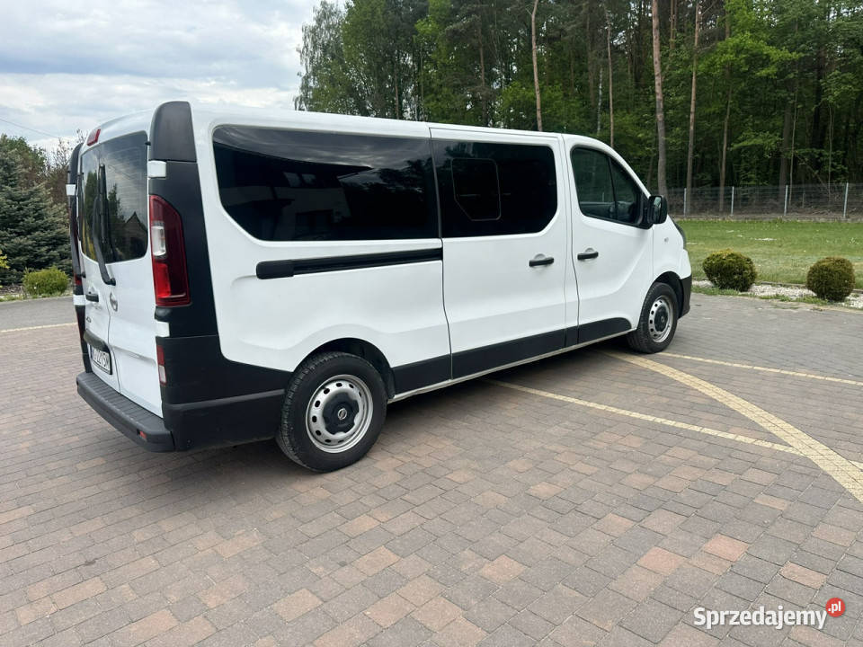 Nissan NV300 nieuszkodzony Nissan mazowieckie Lipówki