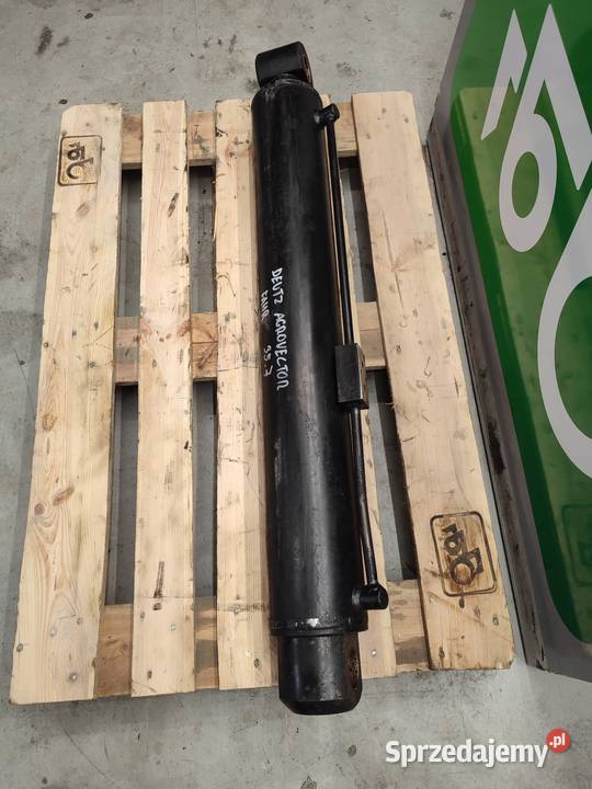 Siłownik podnoszenia ramienia DEUTZ FAHR Wilkowo