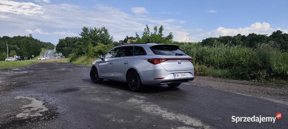 Seat Leon 10 90 2021r Wieliczka sprzedam