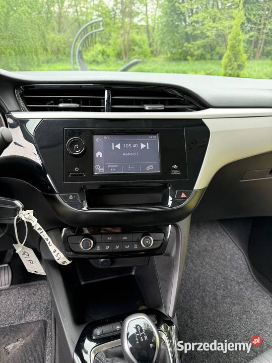 Opel corsa f 12b 2023r Corsa sprzedam
