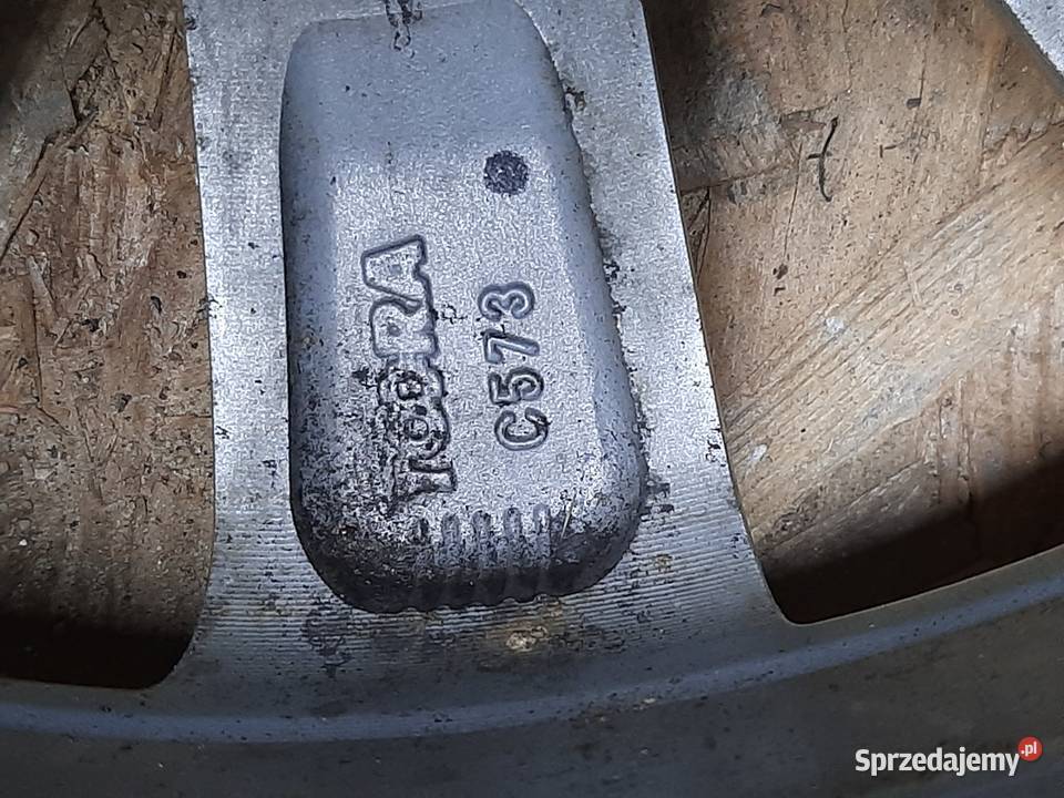 Fiat Grande Punto alufelga 1 6J x R15 ET 43 aluminiowe Ksawerów