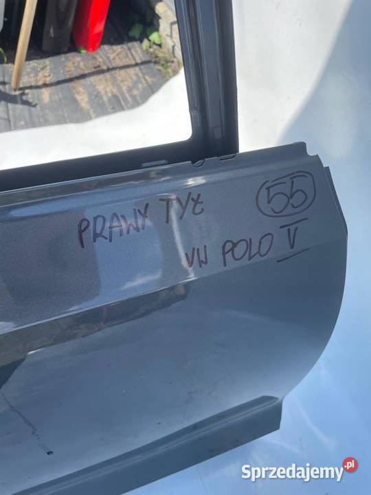 DRZWI TYŁ TYLNE PRAWE VW POLO V 6R48833312 Drzwi sprzedam