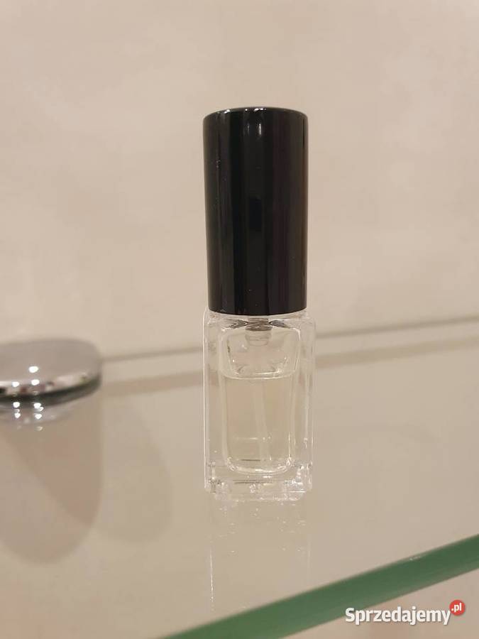 Próbki i odlewki perfum do testów