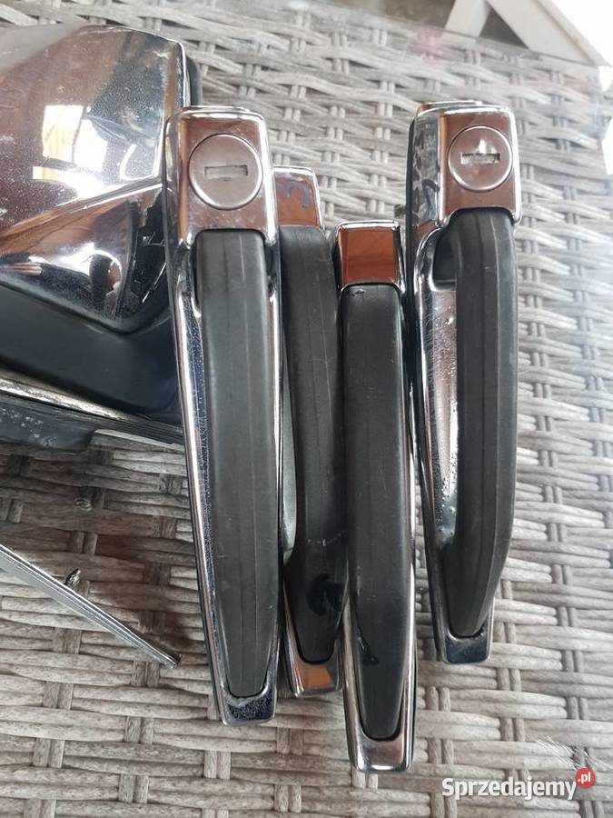 Mercedes 123UchwytKlamka zewnętrznaChrom osobowe Barlinek