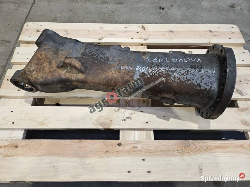 Obudowa mostu przedniego LH Valtra T173 T171 Byków