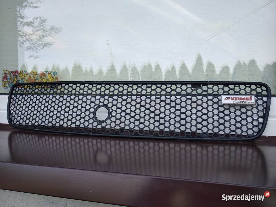 Audi A4 B5 grill atrapa przednia Kamei Edition Sieradz