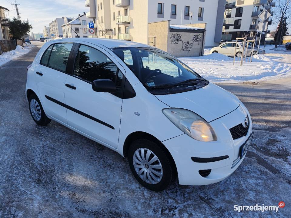 Toyota Yaris Salon Polska 10 2006 122 przebiegu Łuków