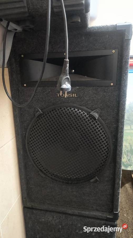 Sprzedam wzmacniacz gitarowy i 2kolumny Jelcz-Laskowice