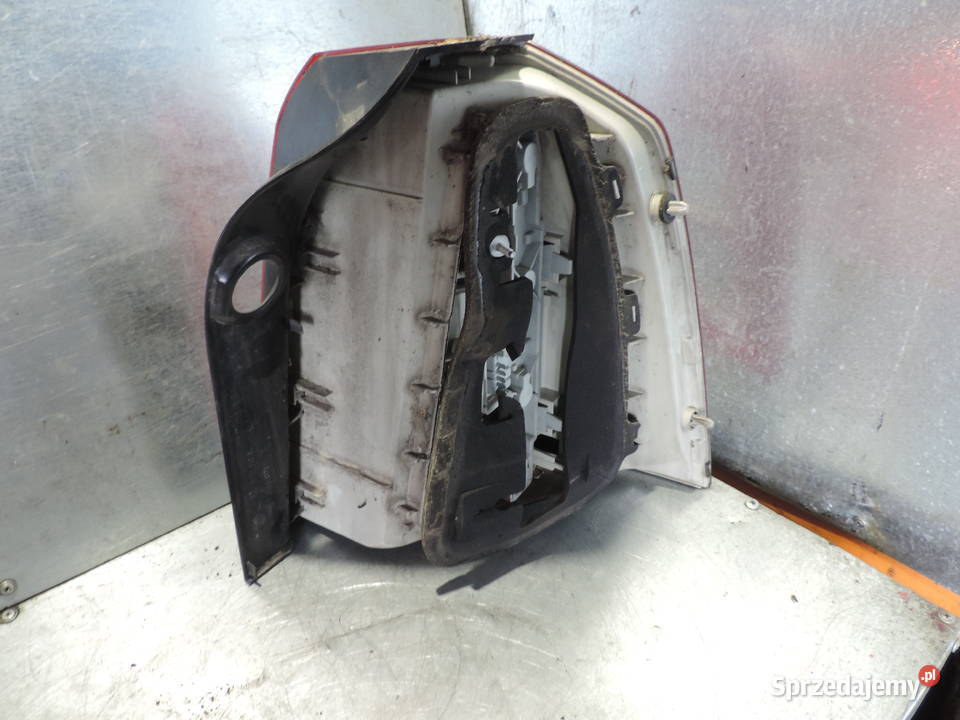 LAMPA LEWY TYŁ OPEL ZAFIRA B sprzedam
