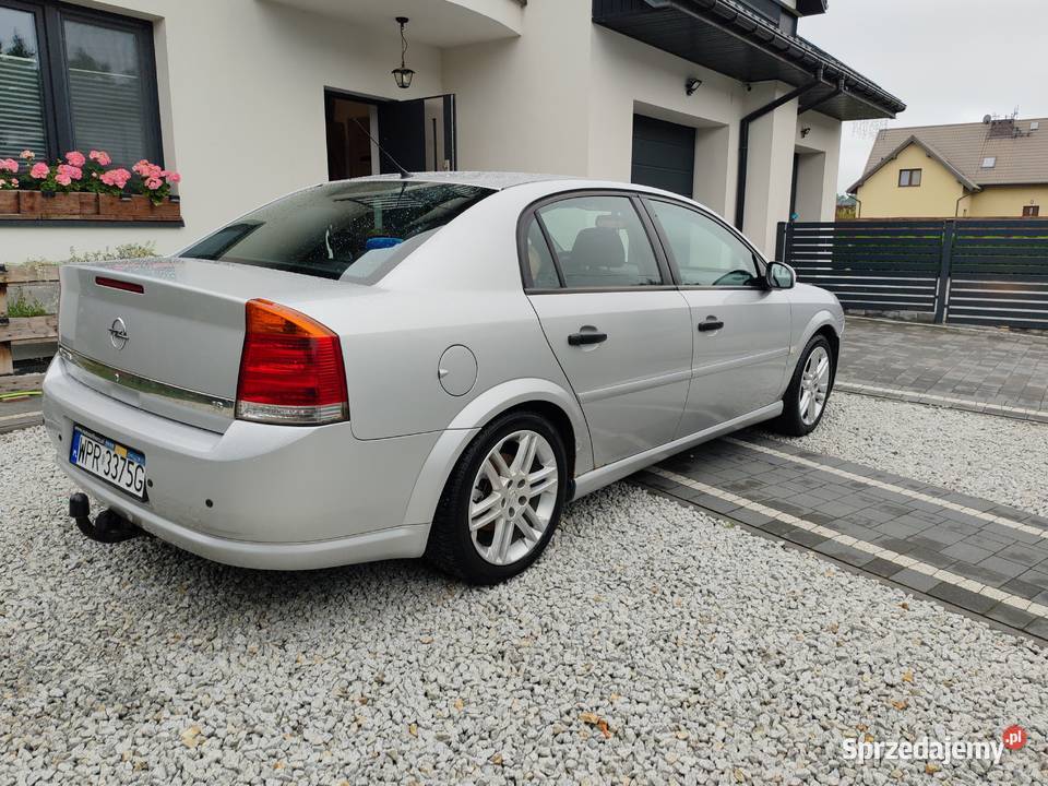 Opel Vectra lift 18 122 z lpg Klembów