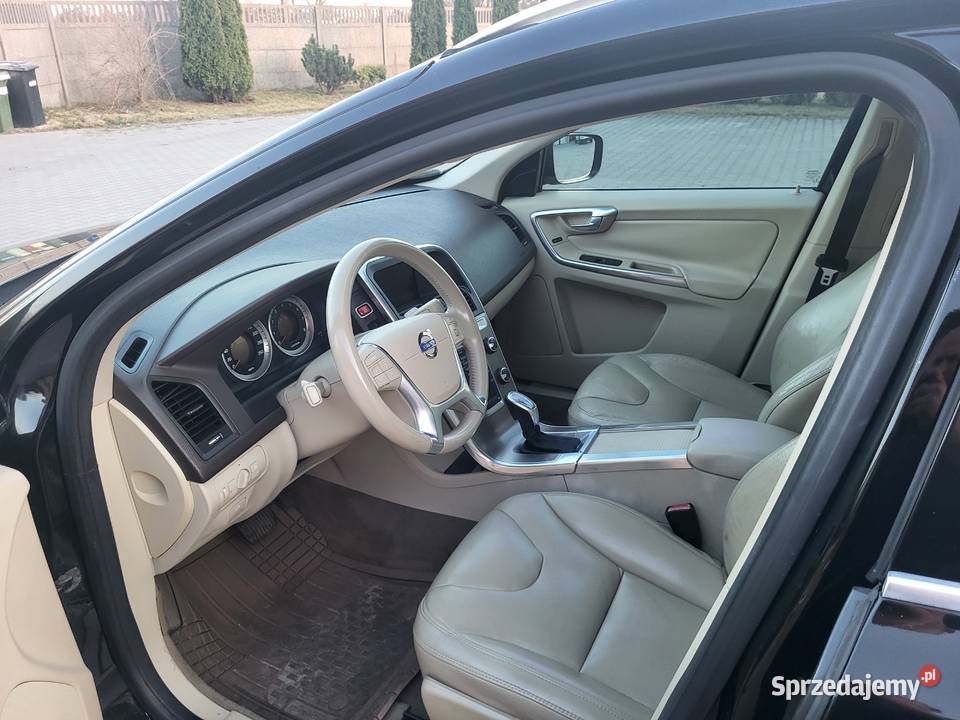 Volvo Xc60 32 FWD Łuków