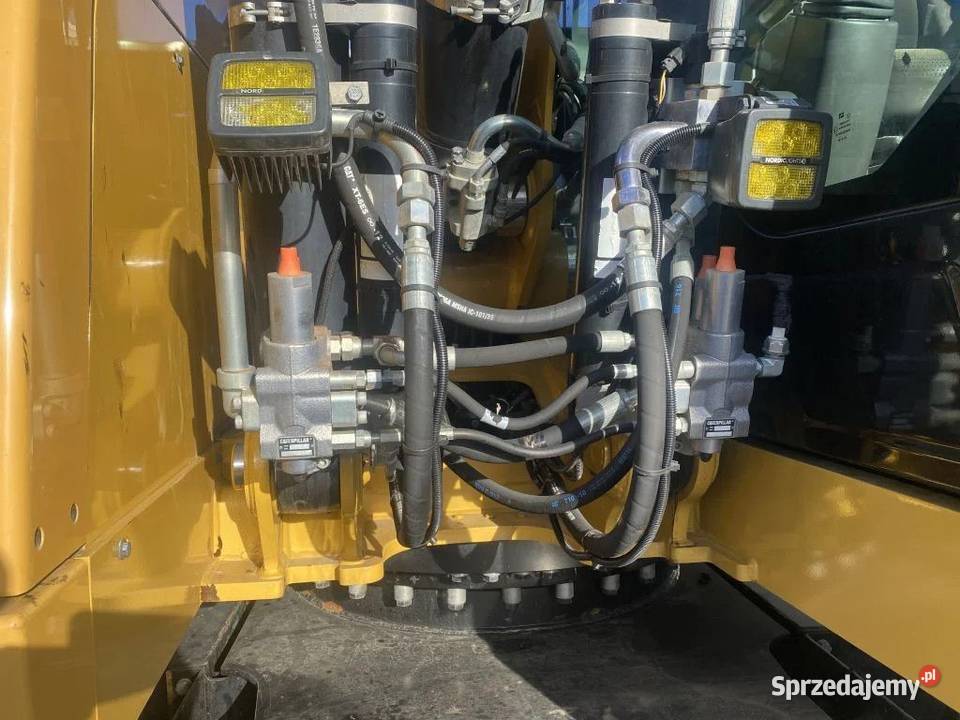 Caterpillar M 318 F koparka kolowa z roku 2017 Klimatyzacja mazowieckie Warszawa