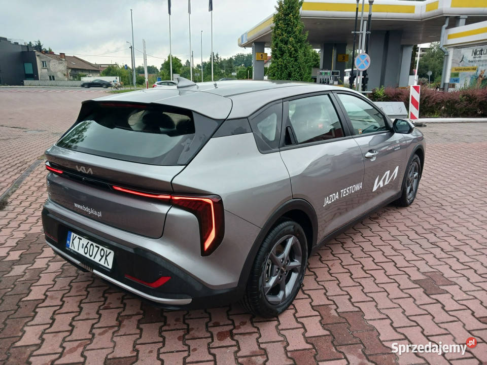 Kia K4