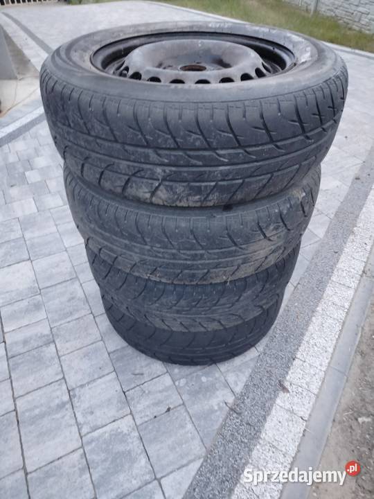 Koła stalowe felgi 5112 opony 19565 passat Straszyn sprzedam