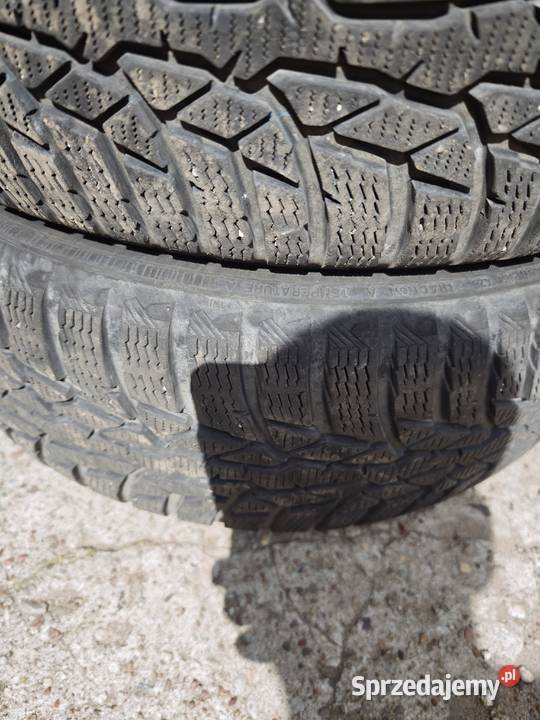 Opony zimowe Nokian 20555r16 Ostróda