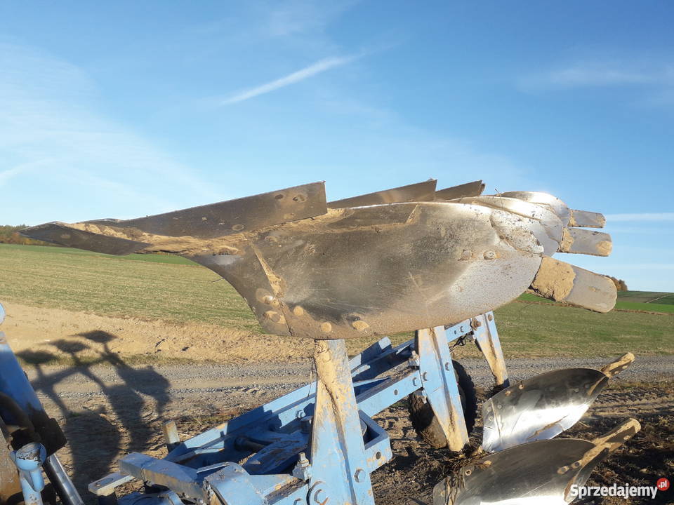 pług RABEWERK 3 skibowy obrotowy Rabe Przewłoka