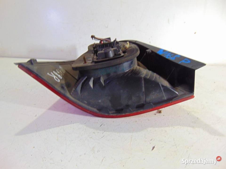 LAMPA PRAWA TYLNA TYŁ MERCEDES W168 1688202864