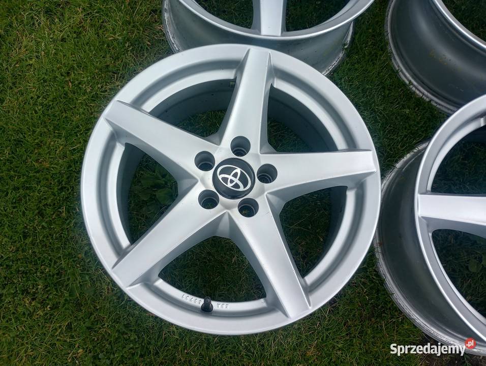 Alufelgi 16 5x100 Toyota Corolla Prius Avensis Samochodowe kujawsko-pomorskie Włocławek sprzedam