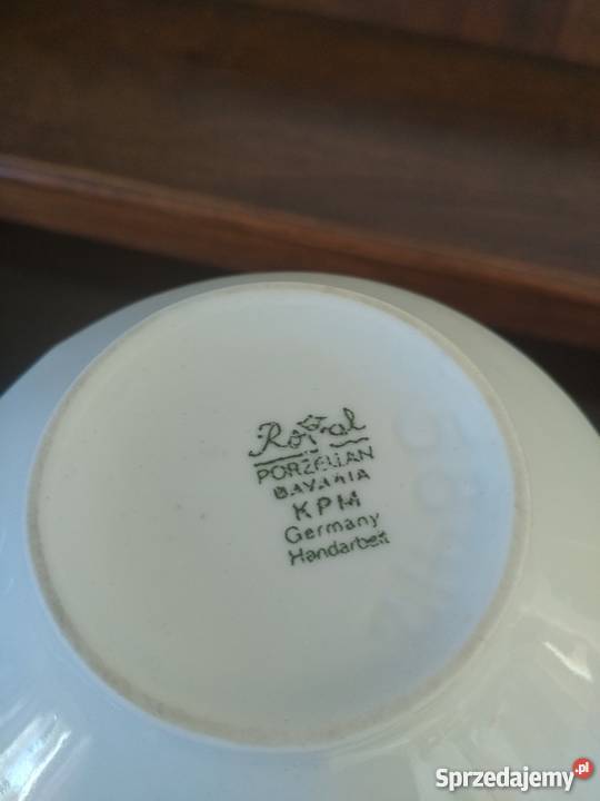 Wazon Royal KPM z kolekcji biały Antyki, Sztuka, Kolekcje małopolskie Ropa