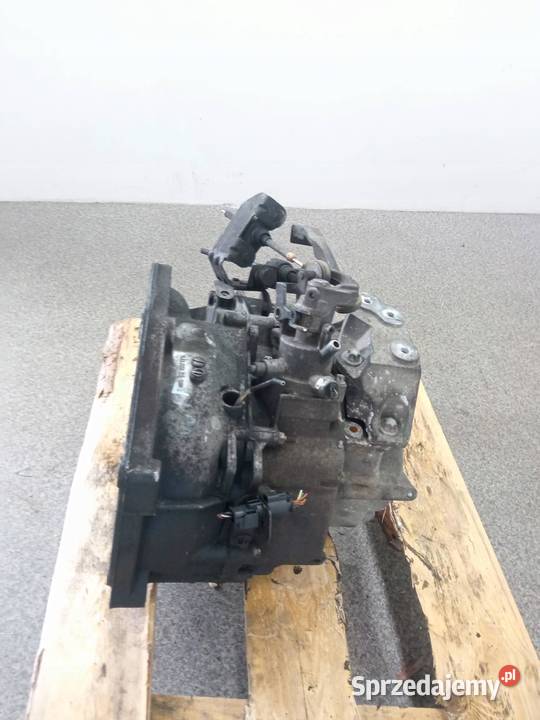 SKRZYNIA BIEGÓW 55350375 19 CDTI Opel Vectra III Skrzynie biegów manualne sprzedam