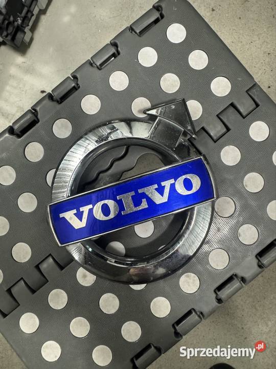 Emblemat Volvo v40 grila Motoryzacja lubelskie