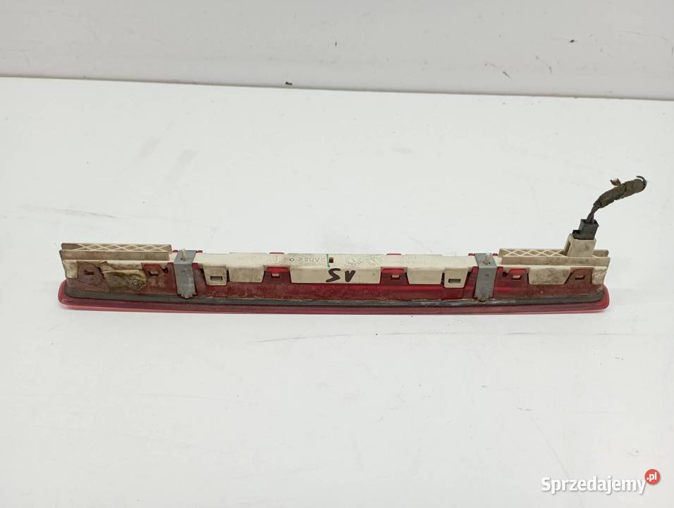 ŚWIATŁO STOP 9185991 Opel Vectra środek świętokrzyskie