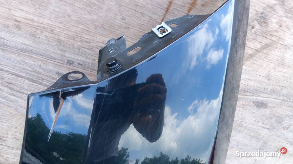 RENAULT MEGANE III LIFT BŁOTNIK PRZÓD LEWY NV676 osobowe