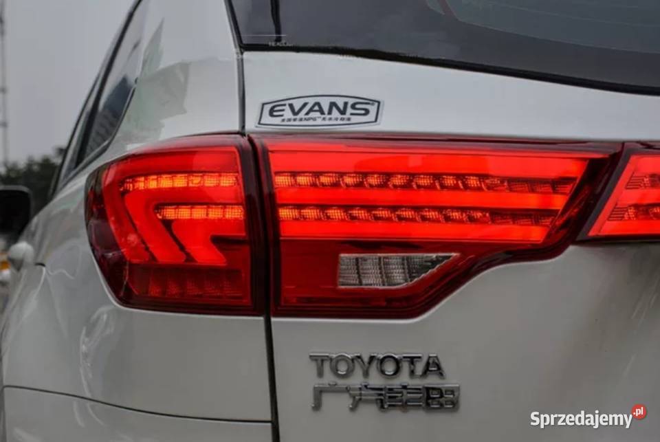 WYPRZEDAŻ NOWE lampy tylne lampa tył Toyota Bełchatów