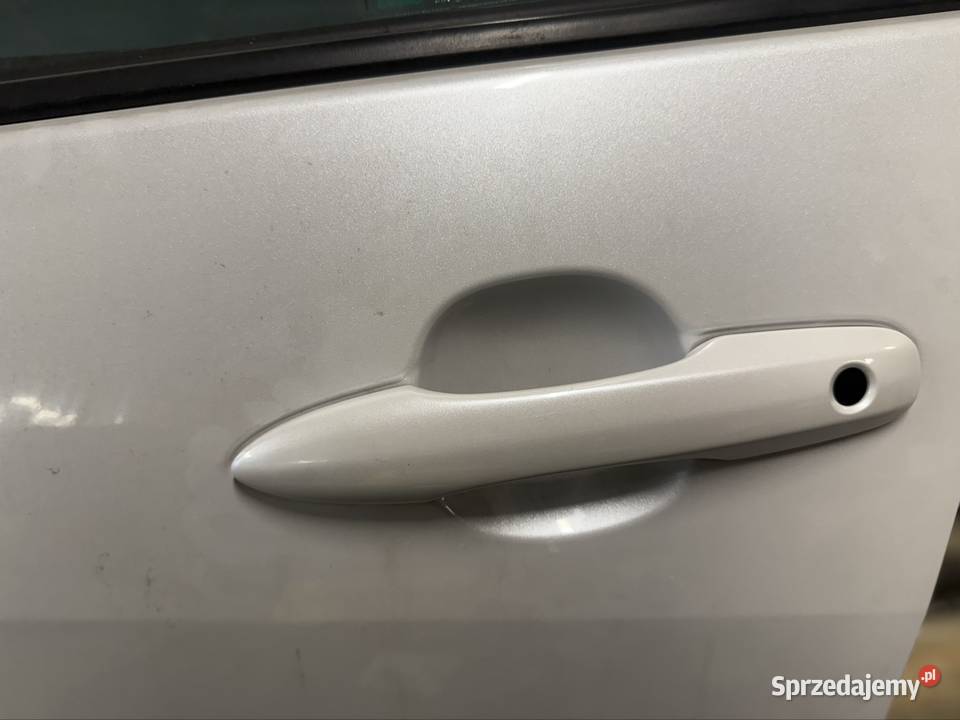 Klamka drzwi Toyota yaris VI 089 osobowe Duchnów sprzedam