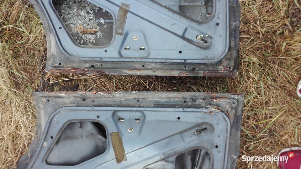 Polonez drzwi tylne prawe lewe fso cargo kombi osobowe mazowieckie Suskowola sprzedam