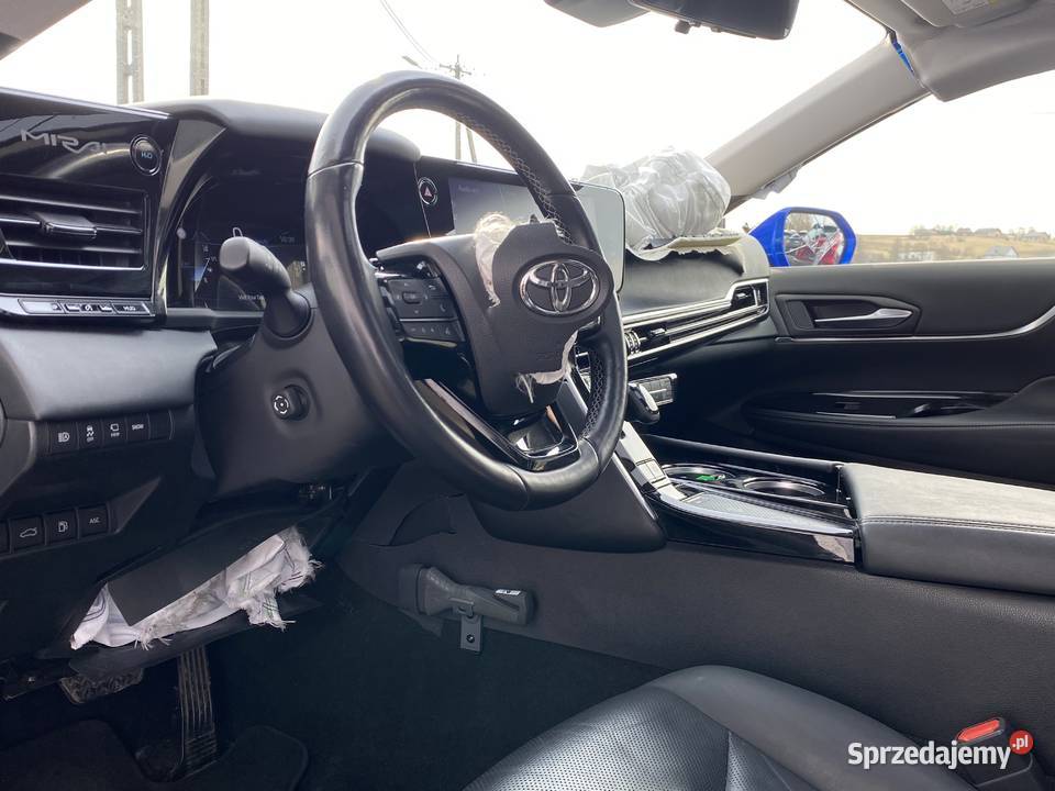 TOYOTA MIRAI H2O ELEKTRYK WODÓR ZERO EMISJI