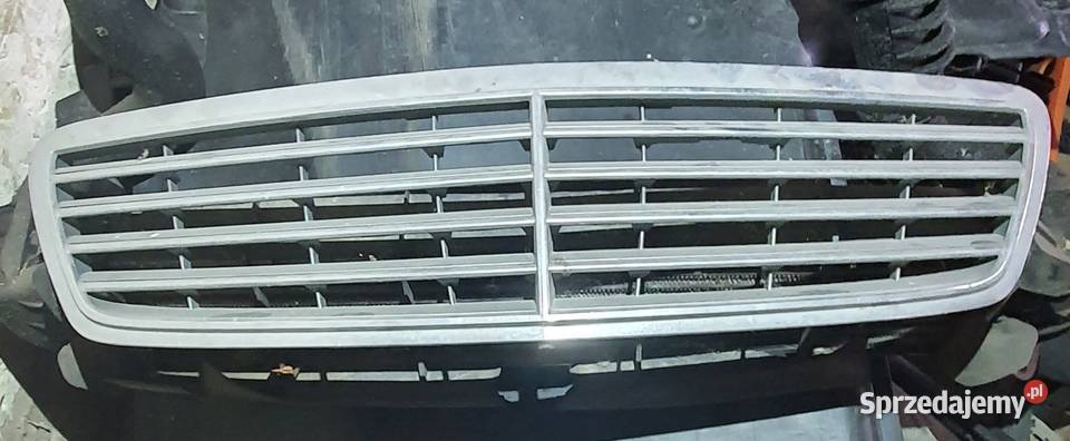 Mercedes W203 270 27CDI A 203 880 02 23 Grill Rok produkcji 2001 Wrocław sprzedam