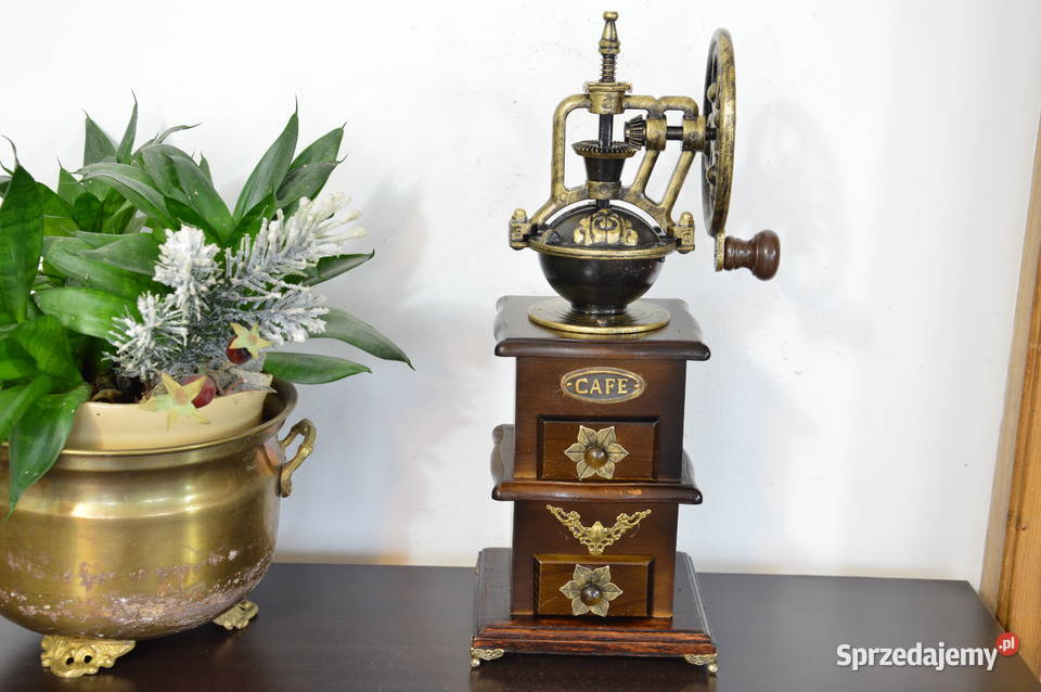 piękny drewniany MŁYNEK do kawy piętrowy Jastrzębie-Zdrój