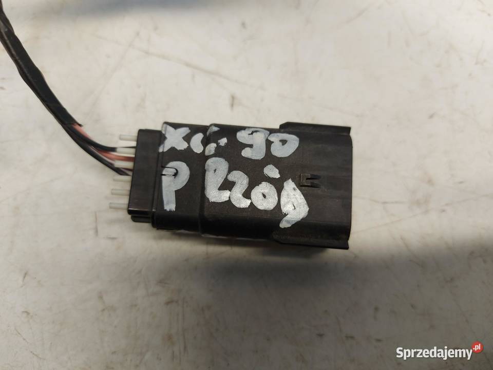 VOLVO XC90 II Wiązka zderzaka przód 31840187