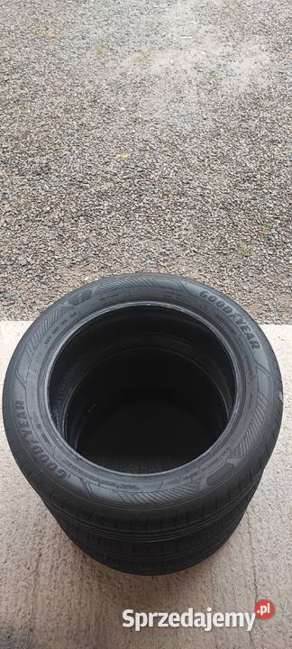 Opony letnie 215 55 18 Goodyear Samochodowe Stróże