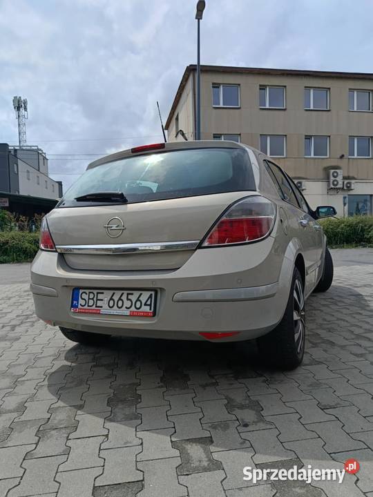 Opel Astra H 2009 17 diesel kurtyny powietrzne Sosnowiec