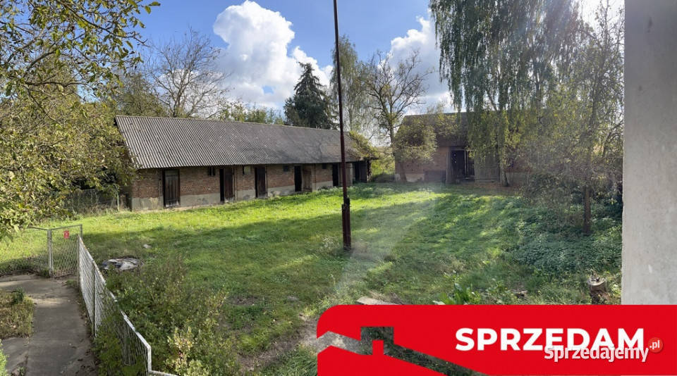 Dwa domy działka 7400 m kw w Końskowoli Końskowola