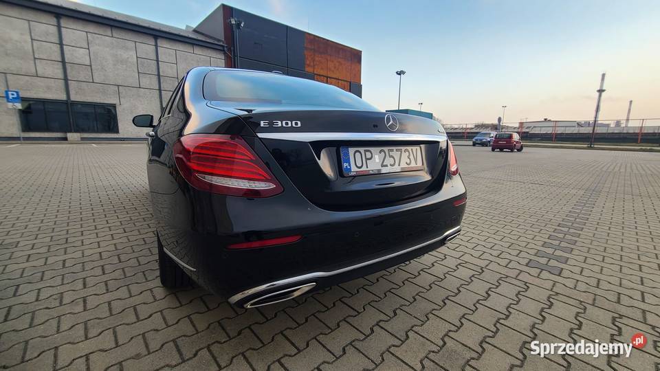 MercedesBenz E 300 245 4 Matic 9GTRONIC 245KM Opole