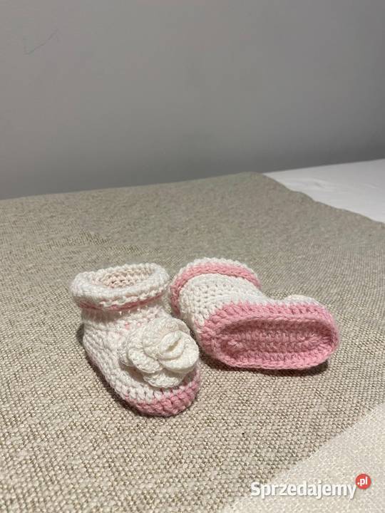 Buciki z opaska i korona do chrztu Jastków