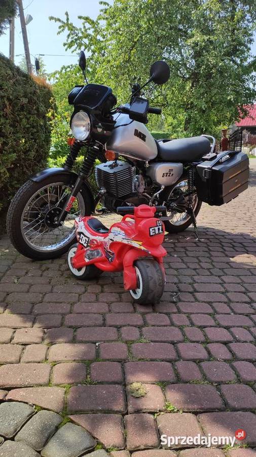 Kufry MZ PNEUMANT naklejki Przeworsk sprzedam