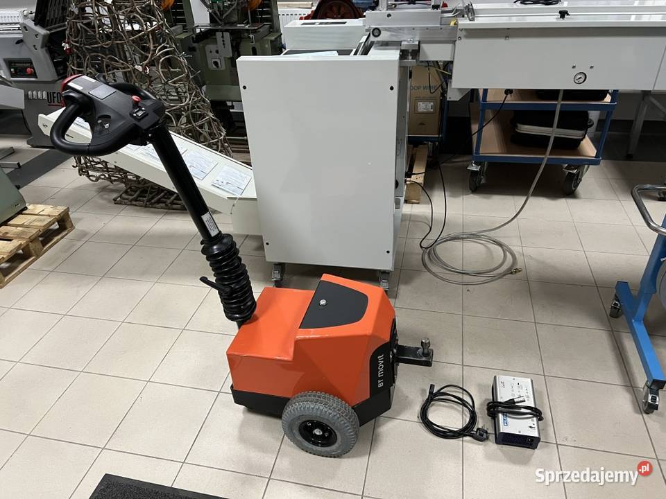 Holownik elektryczny BT Movit TWE 100 Produkcja Radom