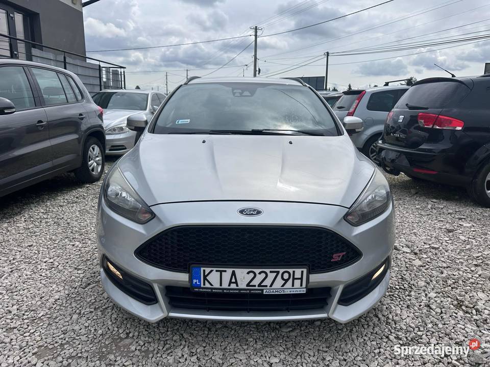 Ford Focus ST 20 TDCI 185 nieuszkodzony Focus małopolskie Ładna