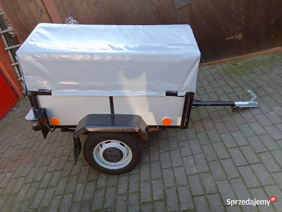 Przyczepka samochodowa