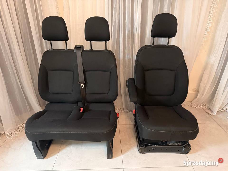 Fotele Renault Trafic III przód