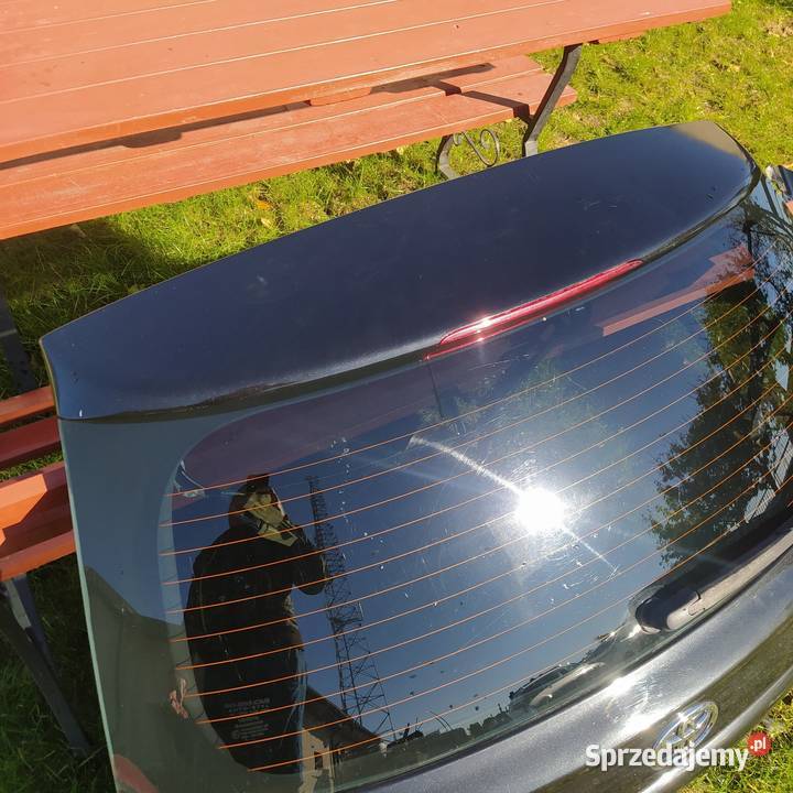 Klapa tył bagażnika Toyota Avensis T25 kombi 2O9 osobowe sprzedam