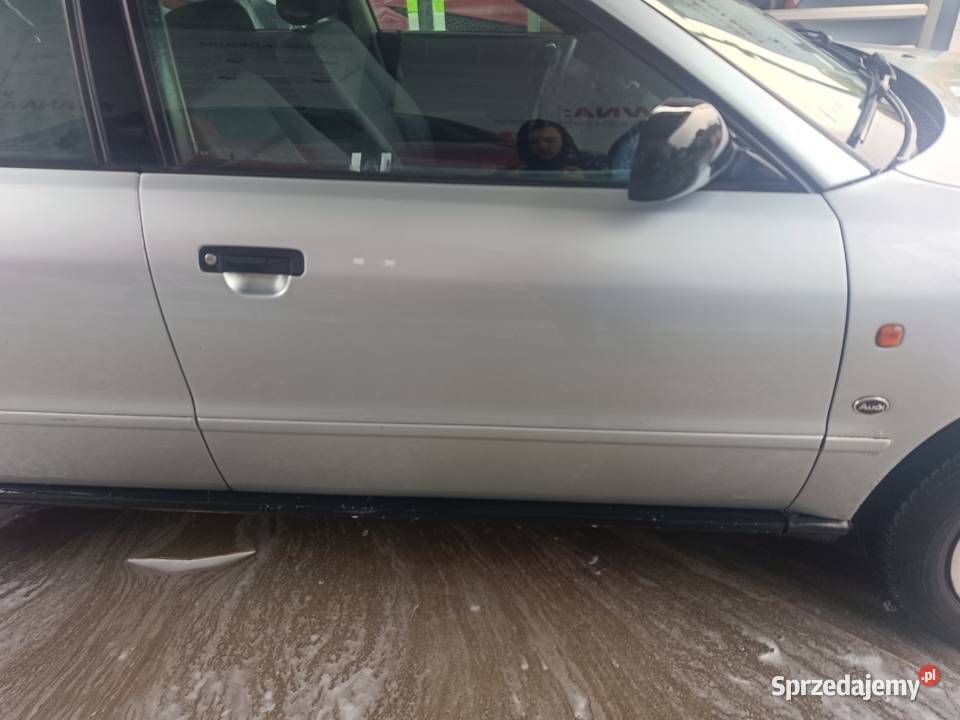 Drzwi Prawy Przód LY7M Audi A4 B5 a38 osobowe