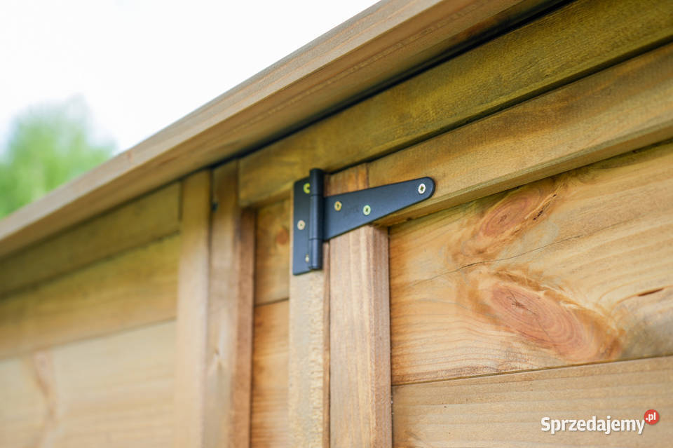 Kurnik z metalową zagrodą małopolskie Trzemeśnia