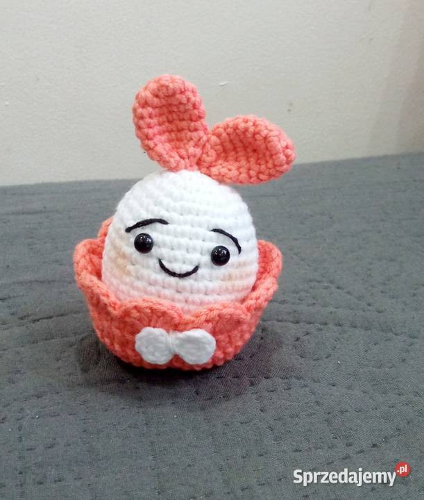 Jajko zajączek wykonane na szydełku Łask