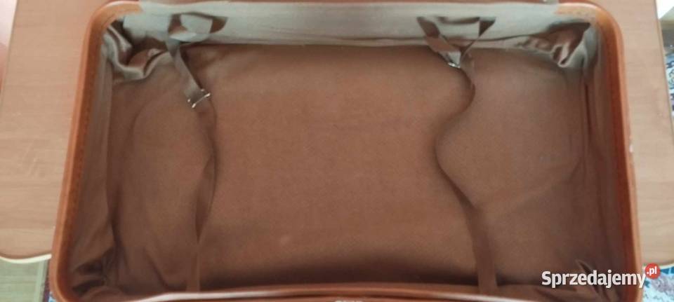 Stara walizka rodem z PRL Warszawa